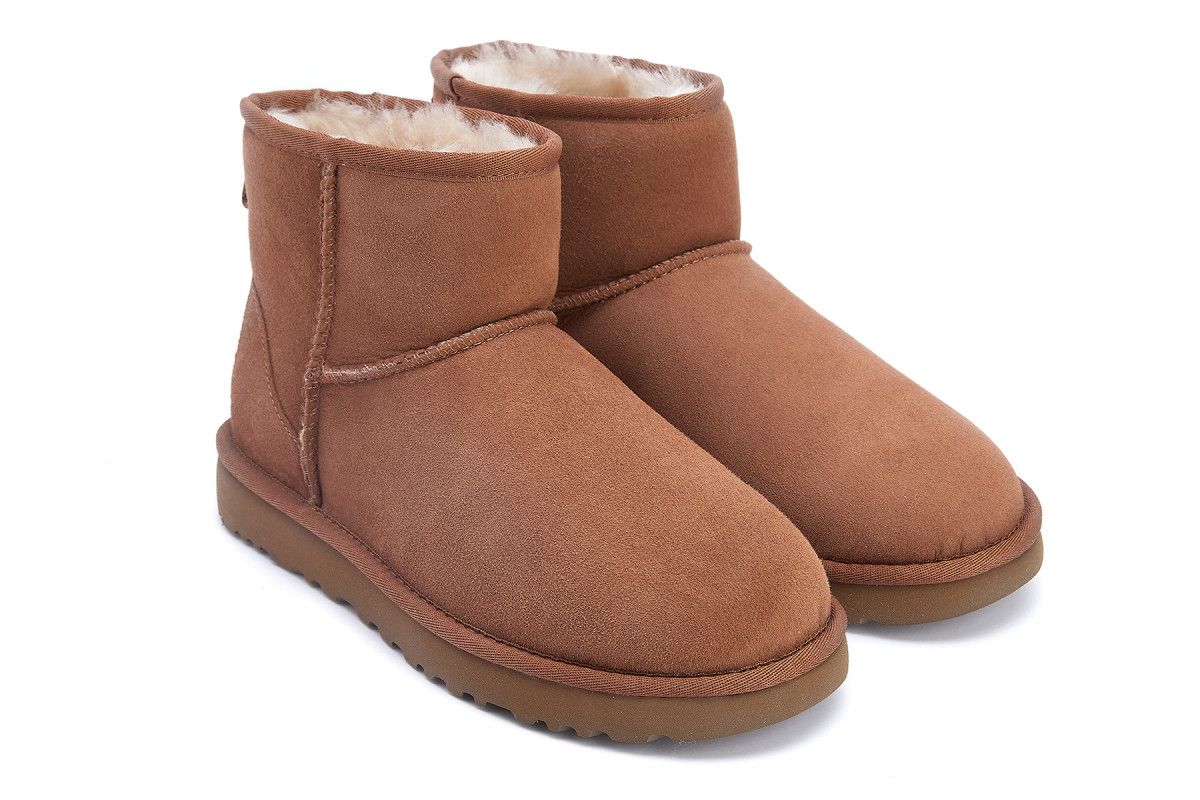 Women's Insulated Ankle Boots UGG Classic Mini II Chestnut | Apia